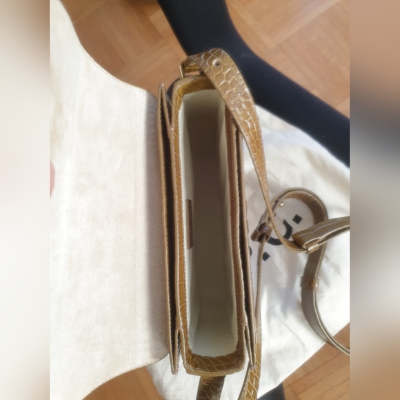 APC Small Grace Bag croc embossed leather in olive green - Picture 10 of 16